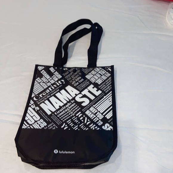 Lululemon Small Reusable Tote Bag - Picture 1 of 6